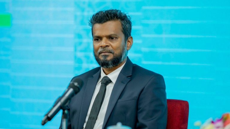އީސީގެ ރައީސްކަމަށް ޝަކީލް އައްޔަންކުރަން މަޖިލީހުން ރުހުންދީފި