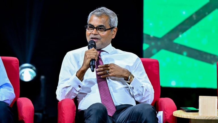 އަހާ ފޯރަމް-ވަޒީރު ތޯރިގު: އަމާޒަކީ މިއަހަރު 2 މިލިއަން ގަސް އިންދުން!