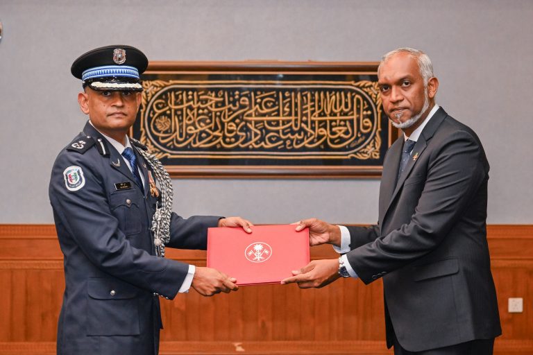 ސީޕީ ޝުޖާއު އިސްތިއުފާ ދެއްވައިފި