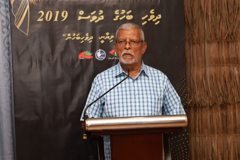 ދިވެހިބަހަށް ގިނަ ޚިދުމަތްތަކެއް ކޮށްދެއްވި މަޑުލު މުޙައްމަދު ވަޙީދު ނިޔާވެއްޖެ
