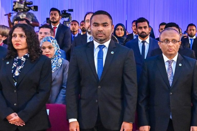 ސުޕްރީމް ކޯޓުގެ ދެ ފަނޑިޔާރަކު ވަކިކުރުމާމެދު މަޖިލީހުން މިއަދު ގޮތެއް ނިންމަނީ