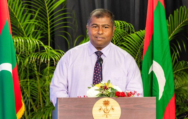 އަމާޒަކީ މިދައުރުތެރޭ، އެހެން ޤައުމުތަކުގަވެސް އޮންނަ ގޮތަށް ދިވެހީންގެ ތަރިކައިގެ ދާއިރާއެއް އުފެދިގެން ދިއުން: ވަޒީރު
