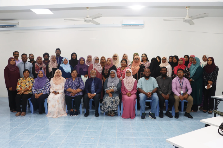 ޚާއްޞައެހީއަށް ބޭނުންވާ ދަރިވަރުންނަށް ސާނަވީ ހިސާބު މާއްދާ އުނގަންނާދޭނެގޮތުގެ ޕްރޮގްރާމެއް ކުރިއަށް ގެންގޮސްފި