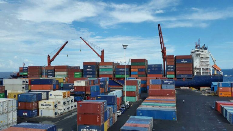 ރާއްޖެއިން ބޭރަށް މުދާ އެކްސްޕޯޓްކުރުމުގެ މަރުހަލާތަކަށް އެވްރެޖްކޮށް 10 ދުވަސް ހޭދަވޭ