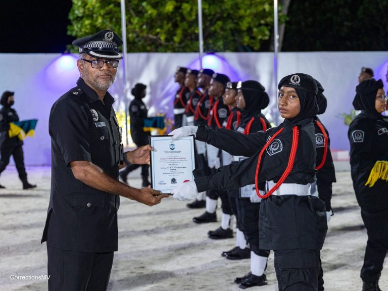 “ސެޓްފިކެޓް 1 އިން ބޭސިކް ކަރެކްޝަނަލް އޮފިސަރސް ޓްރޭނިންގ” ގެ ދަސްވެނިވުމުގެ ރަސްމިއްޔާތު ބާއްވައިފި