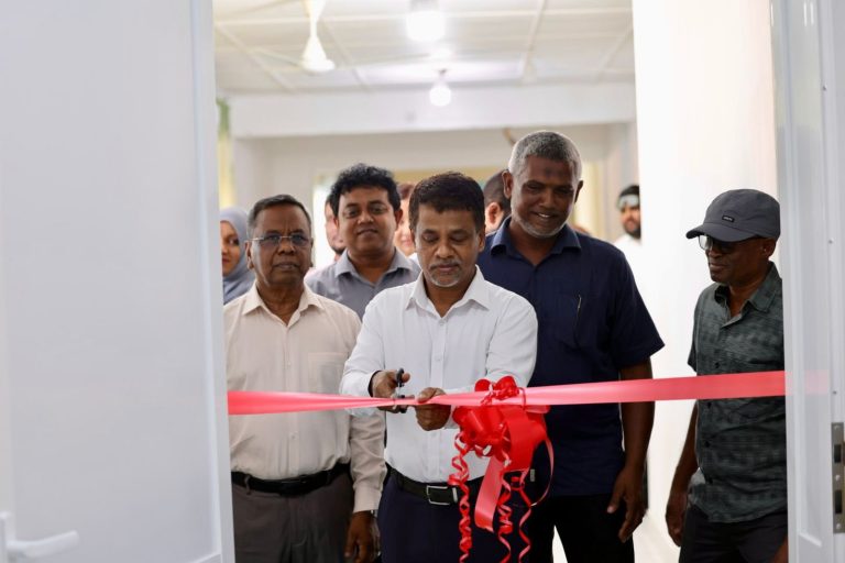 ދެ އަހަރު ތެރޭގައި 10 ރަށެއްގައި ޑަޔަލިސިސްގެ ހިދުމަތް ދޭން ފަށައިފި
