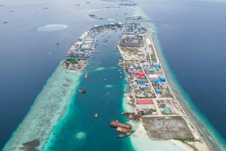 ހޯދަމުން ދިޔަ ބިދޭސީ މީހާ ނިޔާވެފައި އޮއްވާ ފެނިއްޖެ