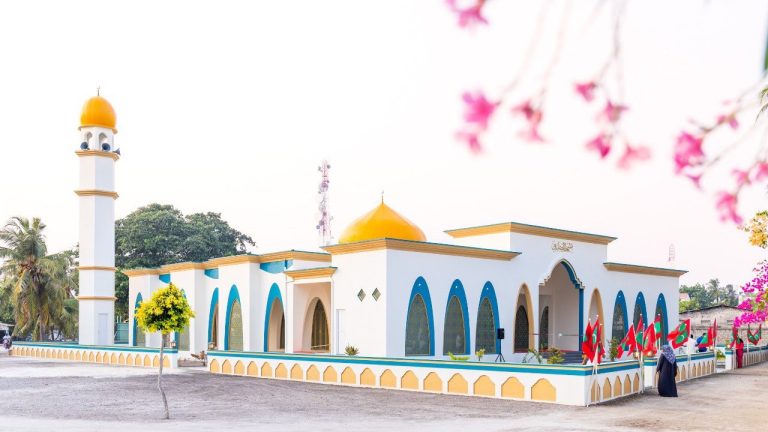 ކުރެންދޫގެ އައު މިސްކިތް، ‘މަސްޖިދުލް ސިއްދީޤް’ ހުޅުވައިފި