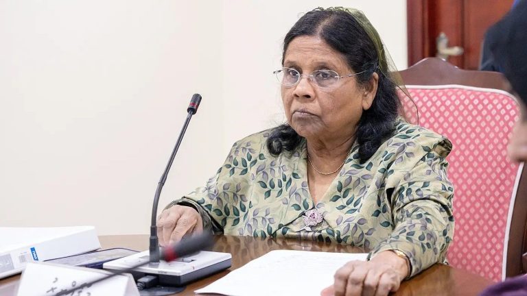 އަސްމާ އަލުން އިޖުތިމާއީ ކޮމިޓީގެ މުގައްރިރު ކަމަށް މާފަންނު މެދު ދާއިރާގެ މެންބަރު އަސްމާ ރަޝީދު